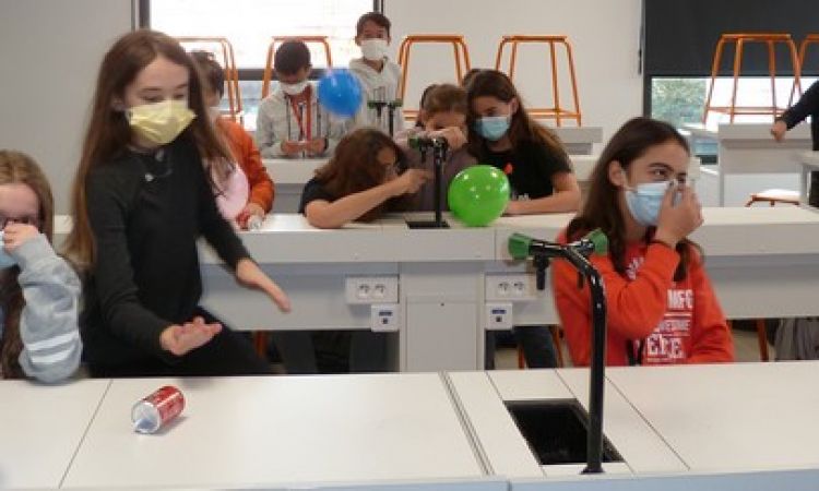 fete-scolaire-labo-saint-cloud.JPG
