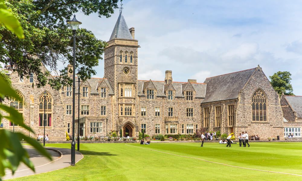 vue ecole angleterre sejour linguistique STEM.jpg