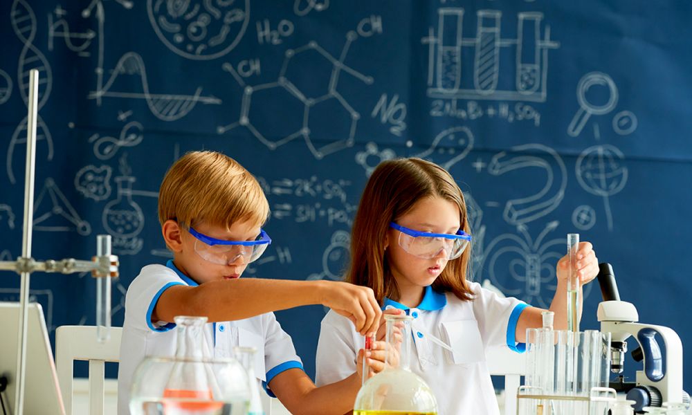 stage-vacances-enfant-primaire-aix-en-provence-sciences.jpg