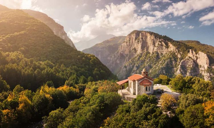 Grèce-mont-Olympe_AdobeStock_486101520.jpg