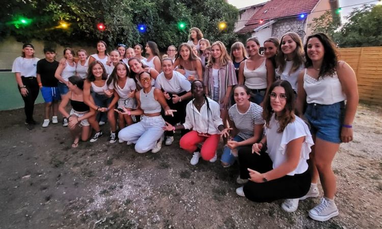 CD46 Rugby vacances stage filles.jpeg