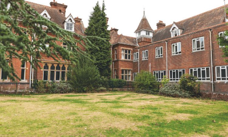 Grosvenor-Hall.jpg