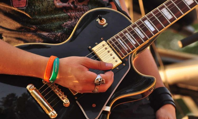 Guitare-11-scaled.jpg