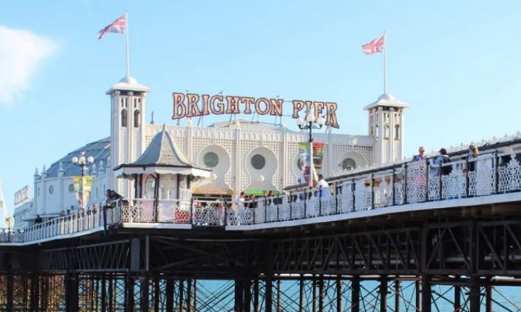 CEI-sejour-linguistique-angleterre-excursion-Brighton.jpg