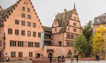 Séjours & vacances ados : Août 2026 Visite du Musée de l'Oeuvre Notre Dame à Strasbourg