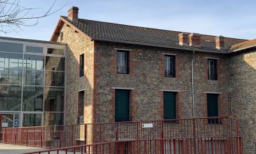 Séjours & vacances ados : Activités enfants / famille Visite du Musée des manufactures de dentelles à Retournac