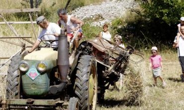 Vacances enfants : Séjours culture et découverte Stages et événements à l'Ecomusée de Cuzals (Séjours culture et découverte)