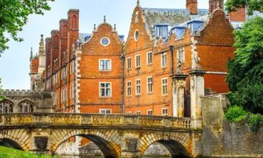 Vacances enfants : Février Au cœur du campus de Cambridge