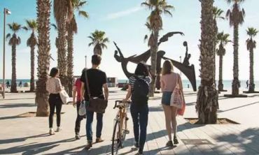 Vacances enfants : Juillet 2026 Séjour linguistique Barcelone -  spécial 16-20 ans