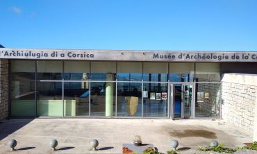 Vacances enfants : Séjours culture et découverte Visite du Musée d'archéologie de la Corse à Sartè (Séjours culture et découverte, Activités enfants / famille)