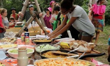 Vacances enfants : Colonies de vacances Séjour pour rendre beaux, joyeux et pleinement vivants