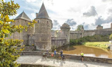 Séjours & vacances ados : Adolescents (14 à 18 ans) Visite du Château de Fougères et de La Coursive (Séjours culture et découverte)