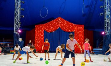 Vacances enfants : France Stage vacances arts du cirque Hiver 2025