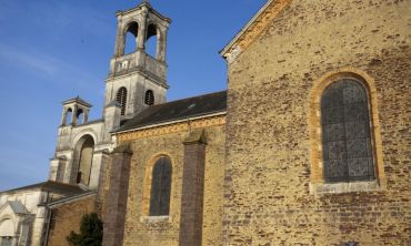 Séjours & vacances ados : Séjours culture et découverte Visites guidées et patrimoine de Montfort-sur-Meu (Séjours culture et découverte)