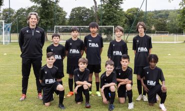 Séjours & vacances ados : Janvier 2026 Stage de football de 9 à 16 ans - Juillet 2025