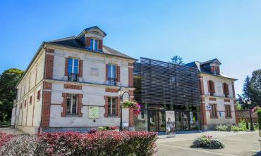 Séjours & vacances ados : Janvier 2027 Visite du site Du Côté des Renoir à Essoyes (Séjours culture et découverte)