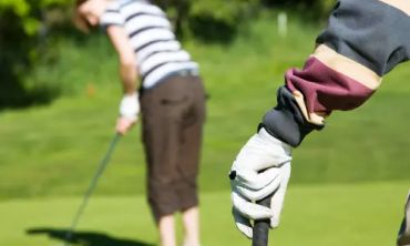 Séjours & vacances ados : Cours particuliers chez le professeur Anglais et sessions de sport