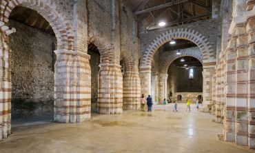 Séjours & vacances ados : Séjours culture et découverte Visites et ateliers à l'abbatiale Déas (Séjours culture et découverte)