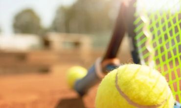 Vacances enfants : Mulhouse Cours d’anglais et tennis à Witley