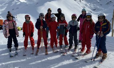 Vacances enfants : Enfants (7 à 13 ans) Colonie de ski Candanchu (Espagne)