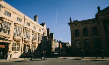 Séjours & vacances ados : Écoles de langues internationales Formule spéciale 16-19 ans : Oxford