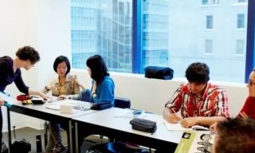 Séjours & vacances ados : Anglais et IA : une expérience unique à Vancouver Anglais professionnel à Vancouver