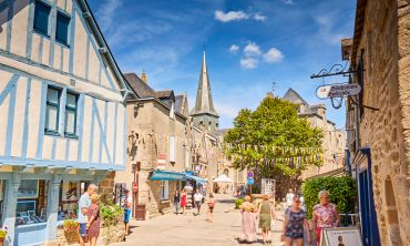Séjours & vacances ados : Octobre 2026 Visite des remparts et de la Porte Saint-Michel à Guérande