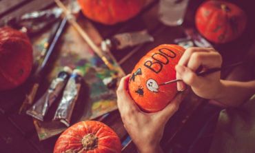 Séjours & vacances ados : France Stage Arts & Crafts in English – Halloween